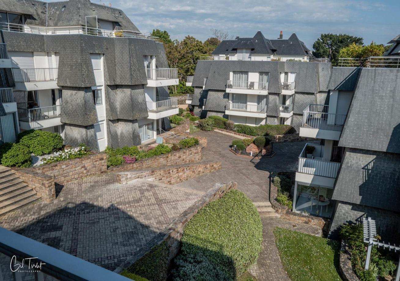 Appartement Pied Dans L'Eau - La Comtesse Saint-Quay-Portrieux Ngoại thất bức ảnh