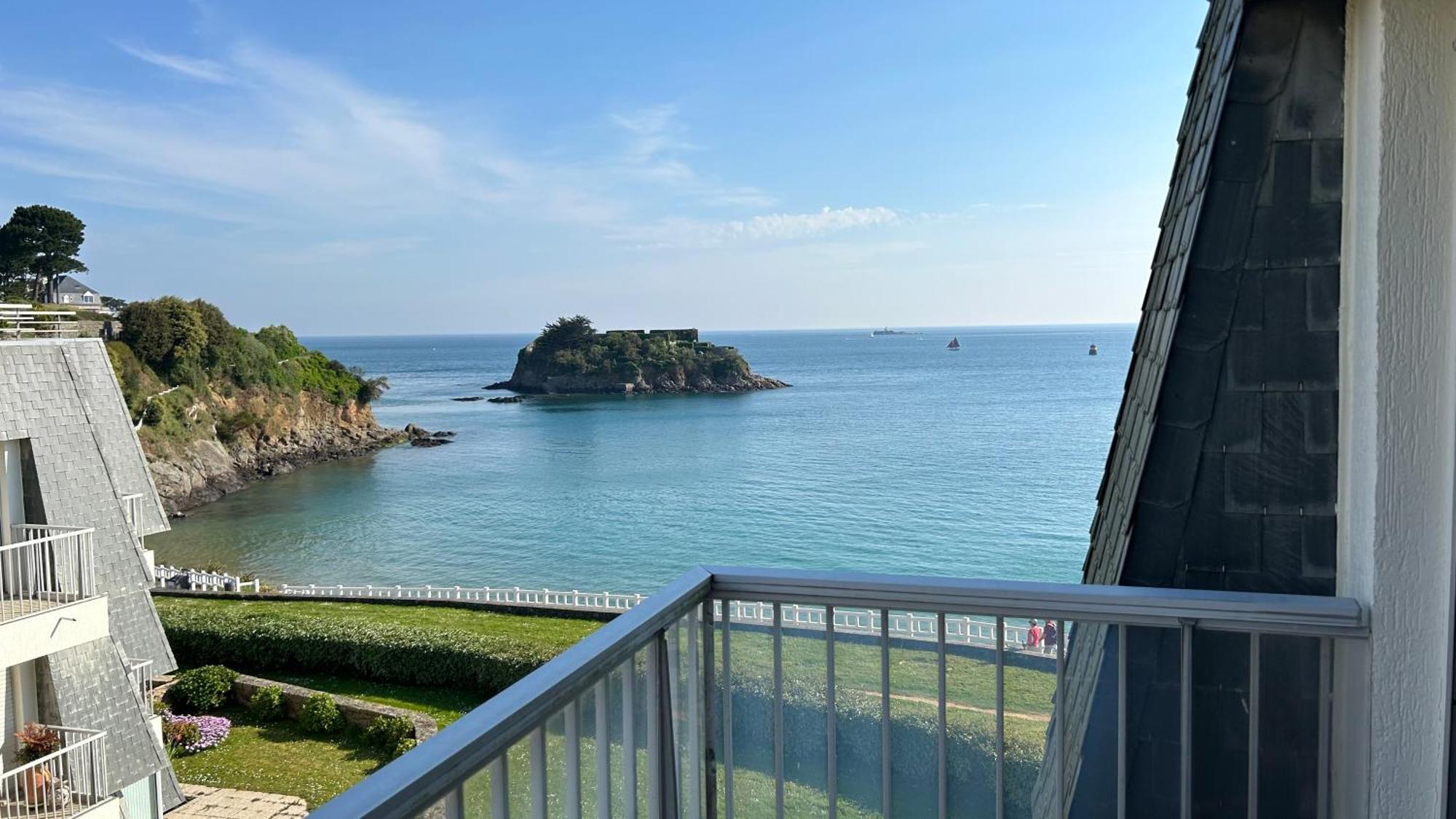 Appartement Pied Dans L'Eau - La Comtesse Saint-Quay-Portrieux Ngoại thất bức ảnh